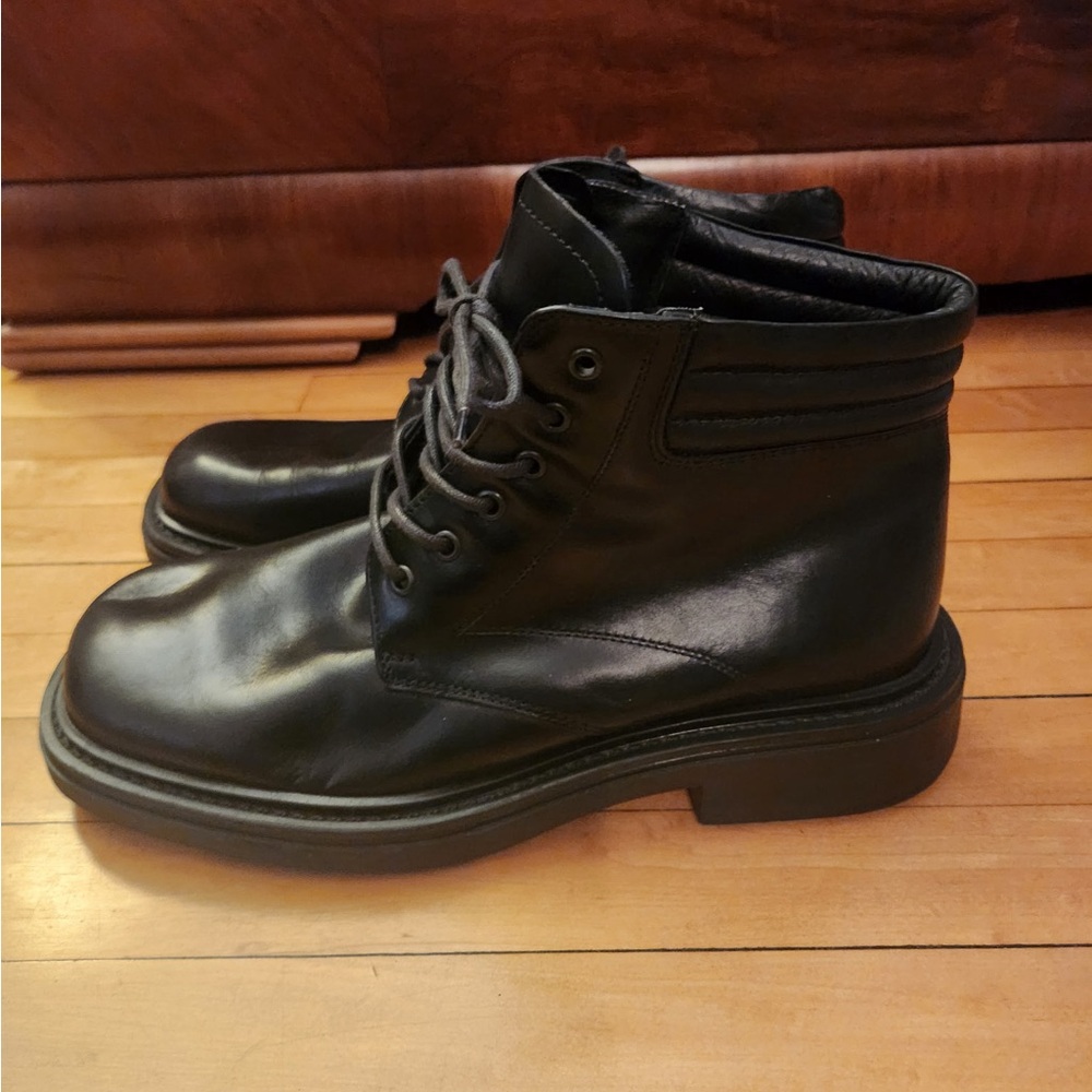 Men's Brown Brand Black Leather Boots Made in Italy - Picture 2 of 9